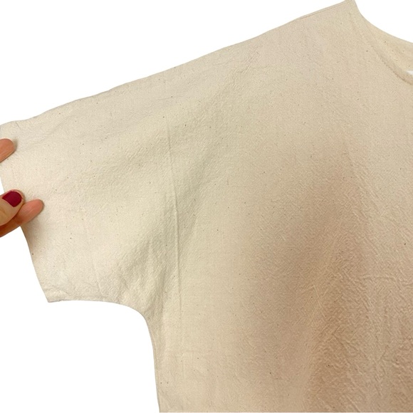 Alfredo’s Wife Tunic Top Tee Shirt Womens Size Medium Cream Natural Frayed Hem - Picture 4 of 9